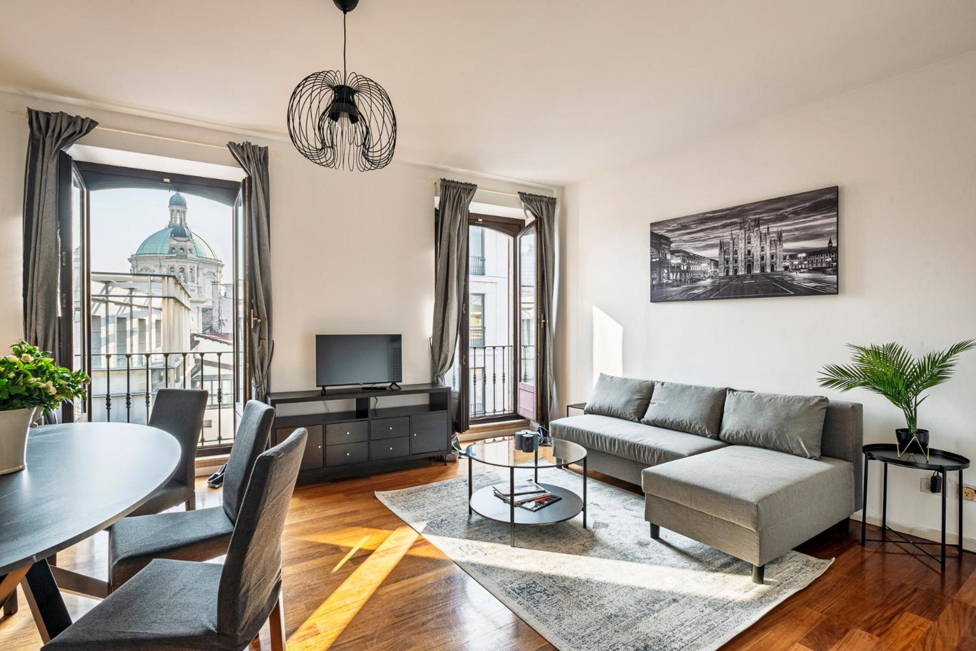 Elegant 2 Bedrooms Apartments Near Duomo Milano Exteriör bild