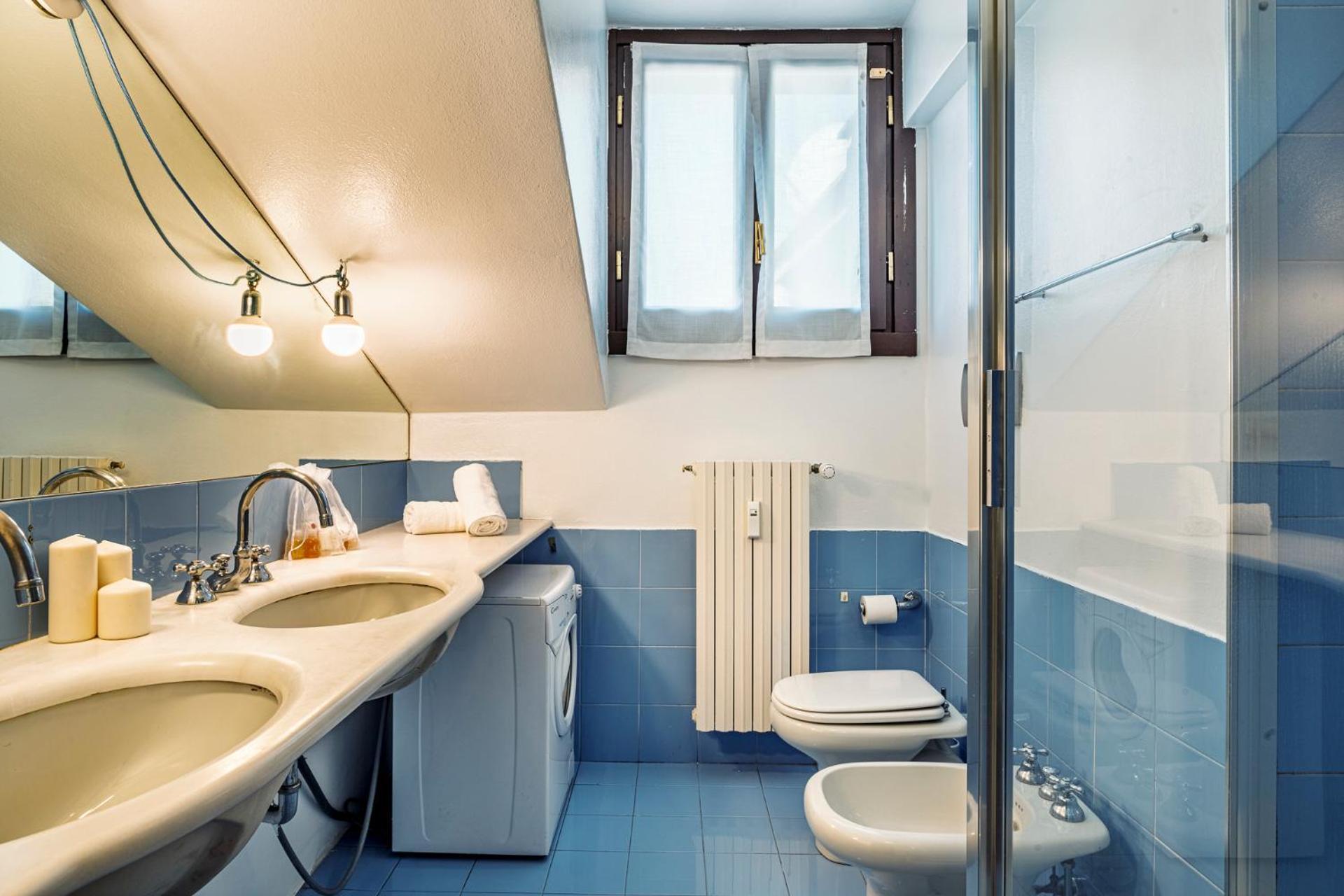 Elegant 2 Bedrooms Apartments Near Duomo Milano Exteriör bild