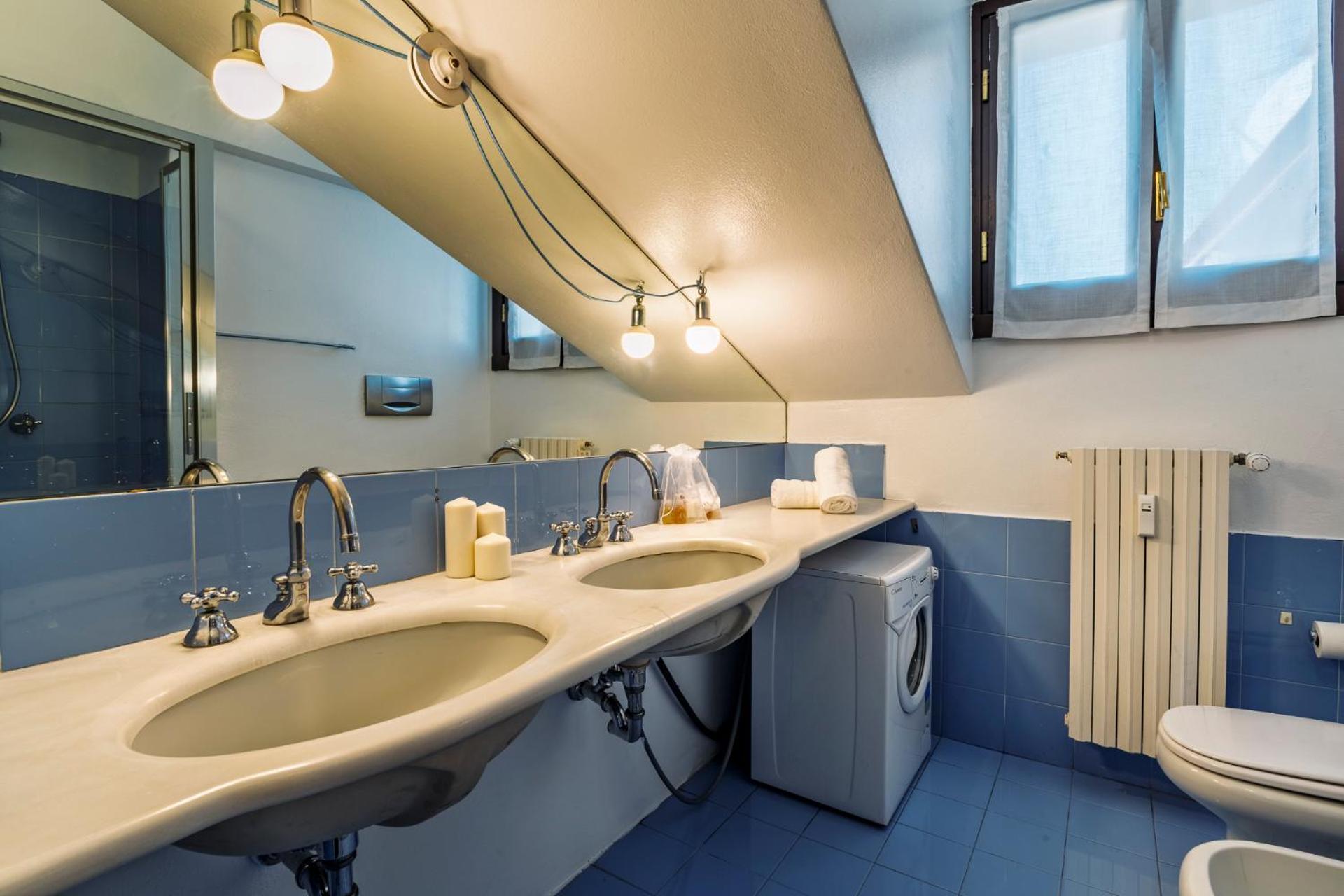 Elegant 2 Bedrooms Apartments Near Duomo Milano Exteriör bild