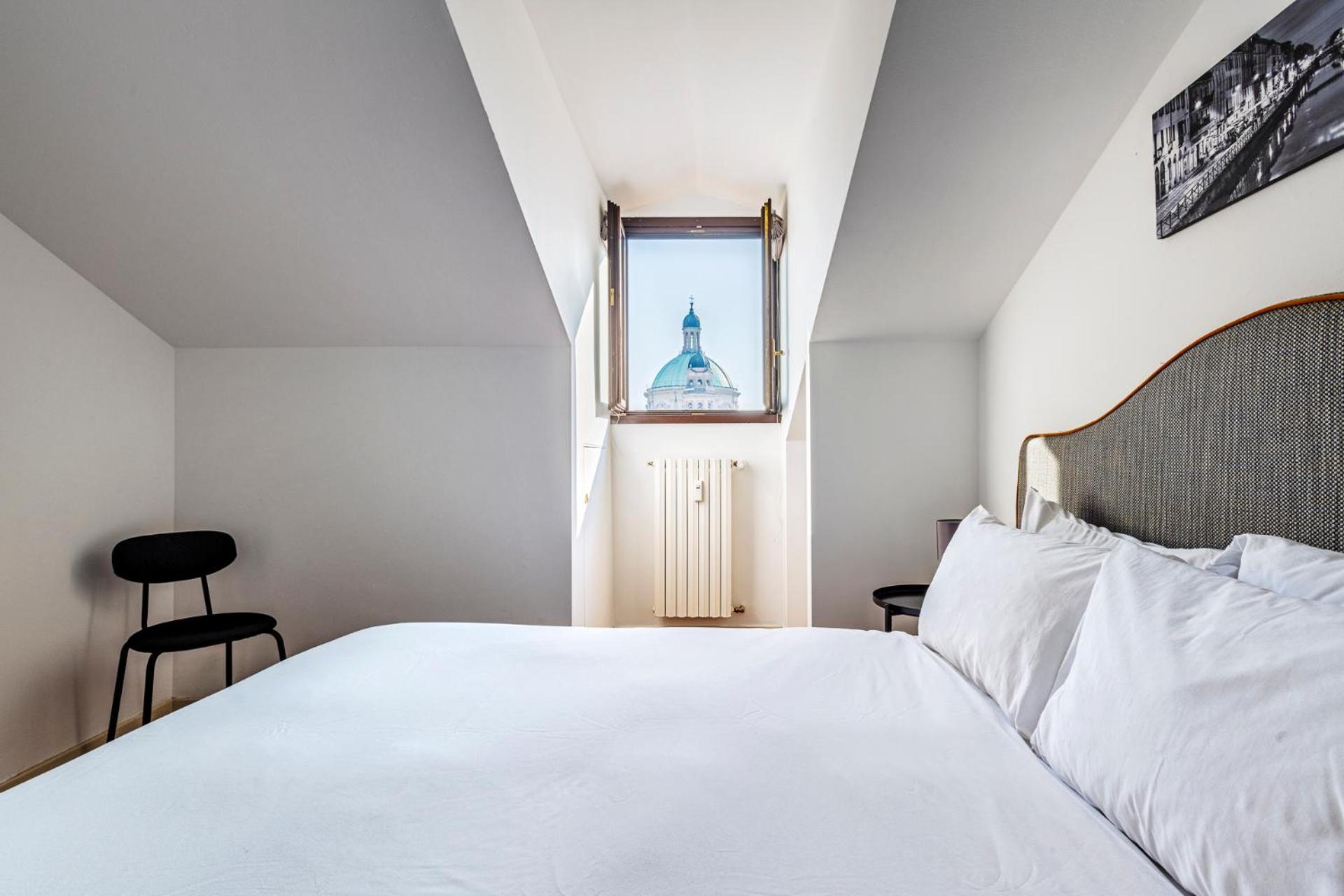 Elegant 2 Bedrooms Apartments Near Duomo Milano Exteriör bild